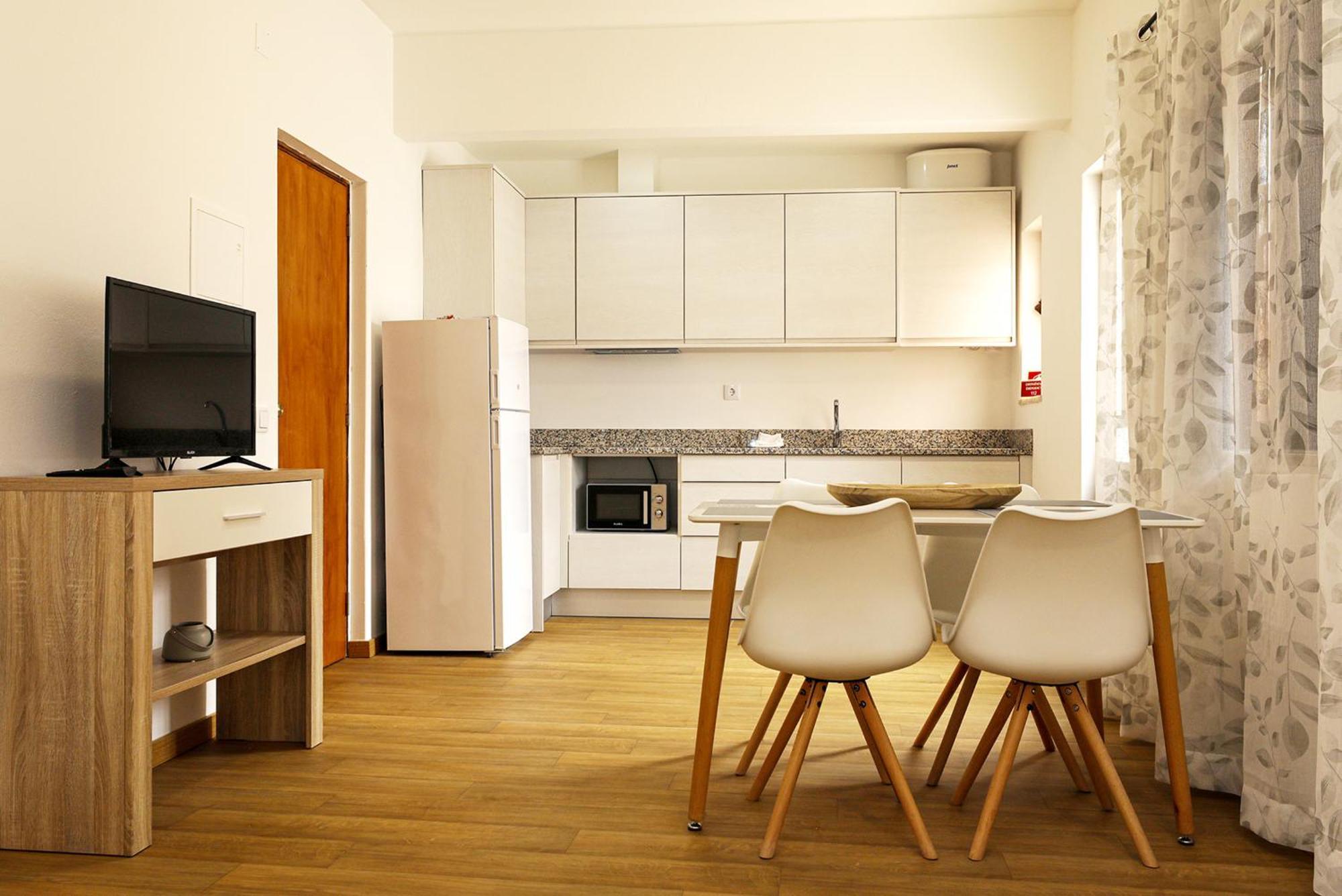 B87 - Windmill 2 Bed Apartment In Odiáxere Dış mekan fotoğraf